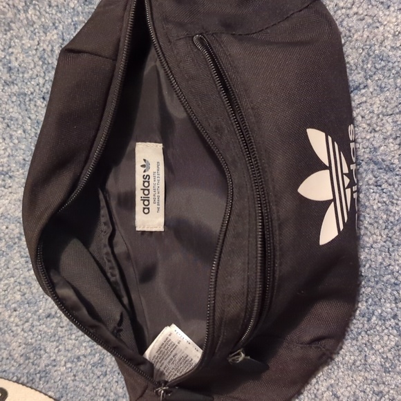 Adidas Crossbody Bag - Picture 5 of 5